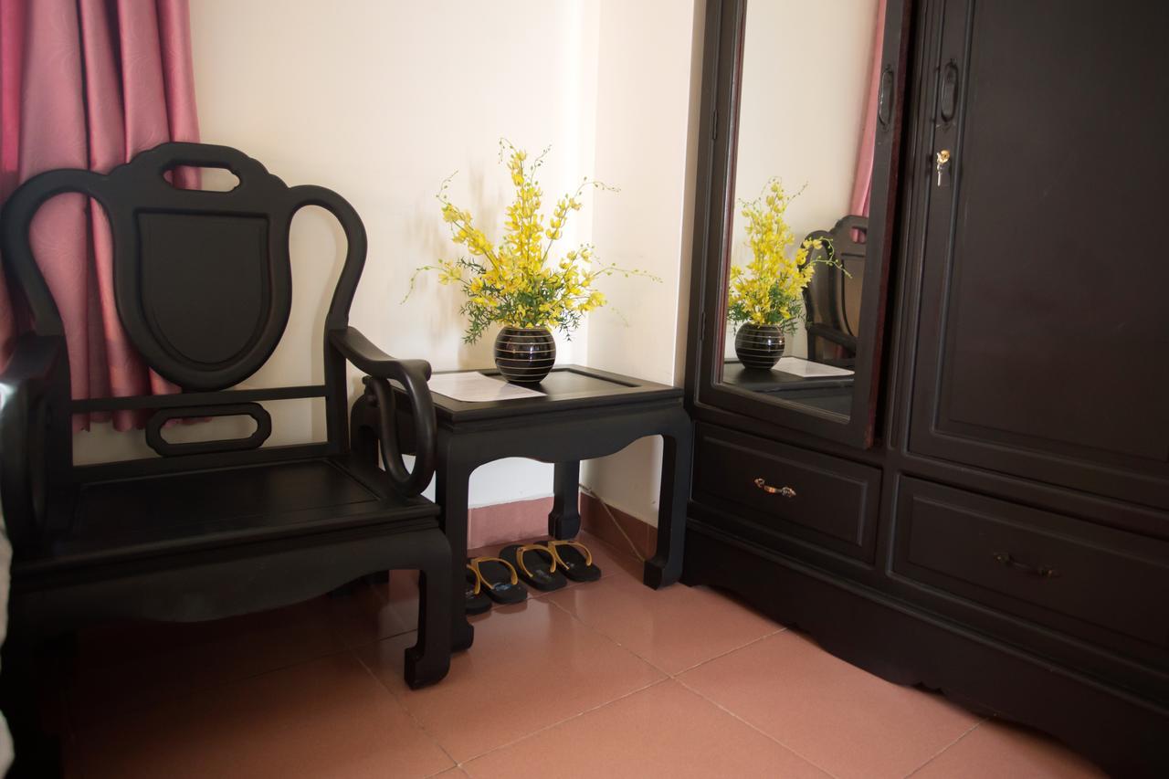 Casablanca Boutique Hotel Hue Bagian luar foto