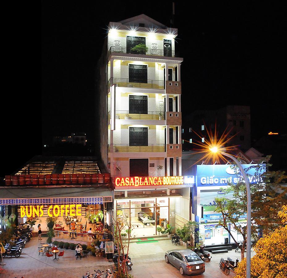 Casablanca Boutique Hotel Hue Bagian luar foto