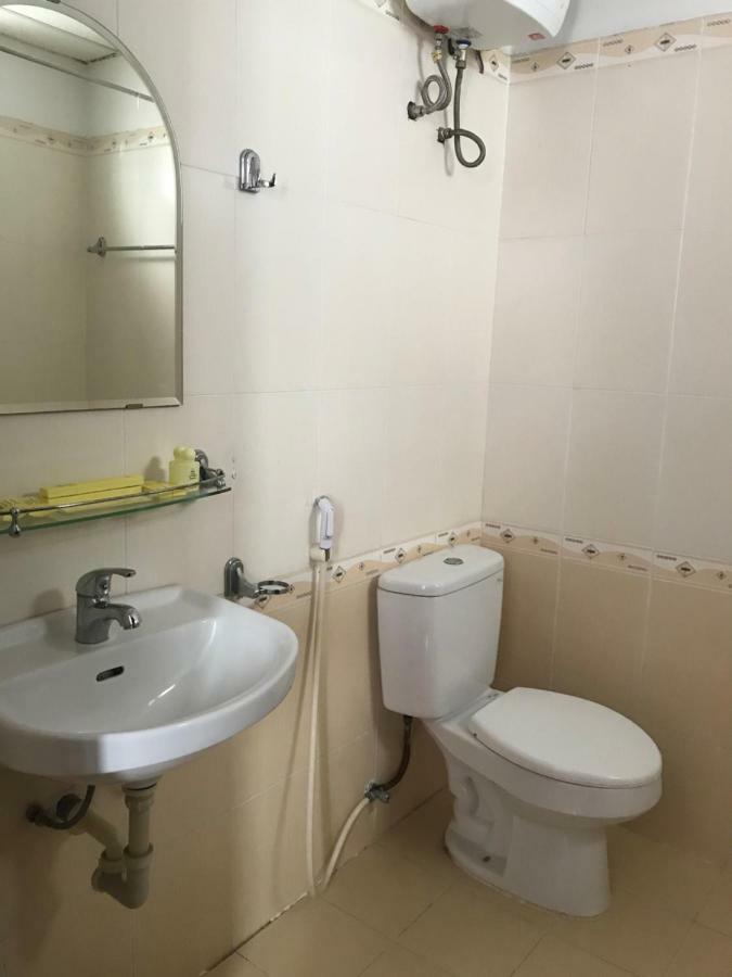 Casablanca Boutique Hotel Hue Bagian luar foto